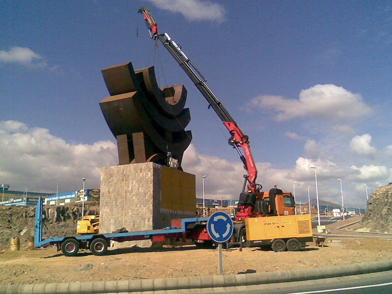 Aufbau Skulptur - Transportes Sánchez